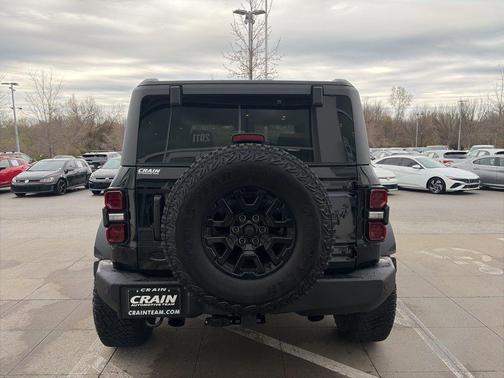 SHADOW BLACK 2024 Ford Bronco Wildtrak