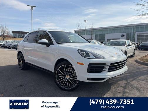 2023 Porsche Cayenne Platinum Edition