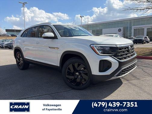 White Pearl 2026 Volkswagen Atlas Cross Sport 2.0T SE w/Technology 4MOTION