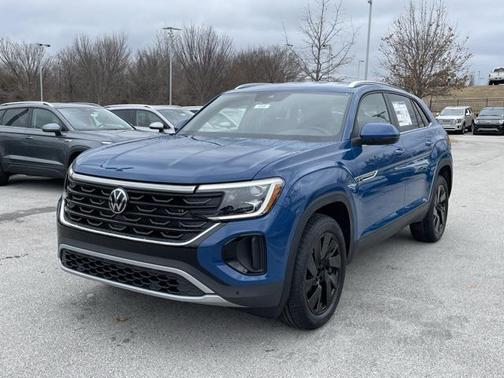 2025 Volkswagen Atlas Cross Sport 2.0T SE w/Technology 4MOTION