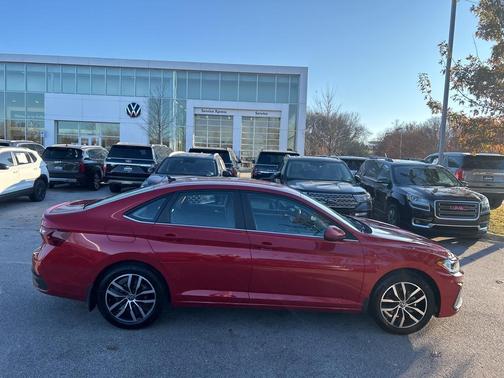 2025 Volkswagen Jetta 1.5T SE