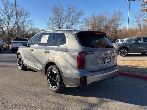 2025 Kia Telluride S