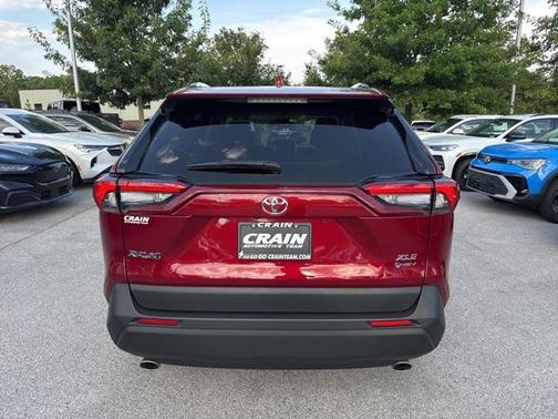 2025 Toyota RAV4 Hybrid XLE