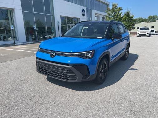 2025 Volkswagen Taos 1.5T SE Black