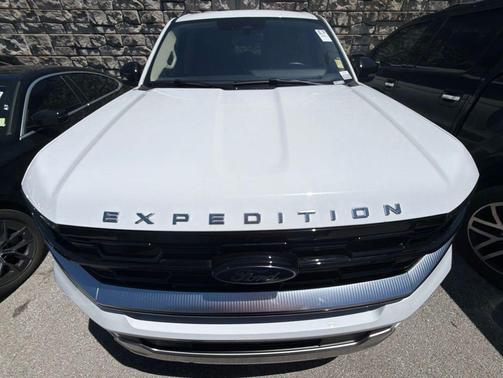 OXFORD WHITE 2025 Ford Expedition Max Platinum