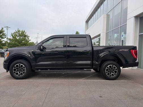 Black Metallic 2021 Ford F-150 XLT