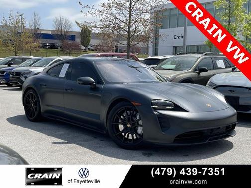 2022 Porsche Taycan GTS