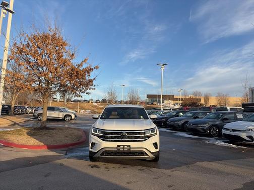 2020 Volkswagen Atlas Cross Sport 2.0T SEL