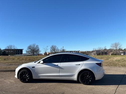 2020 Tesla Model 3 Standard Range