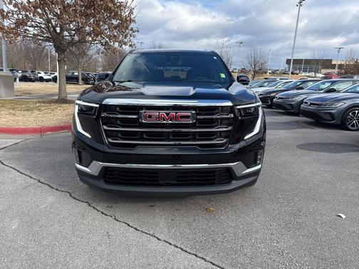 2024 GMC Acadia AWD Elevation