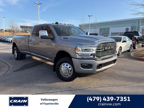 2024 RAM 3500 Laramie Crew Cab 4x4 8' Box