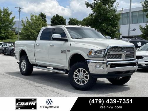 2018 RAM 2500 Laramie Crew Cab 4x4 6'4' Box