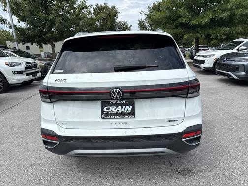 2025 Volkswagen Taos 1.5T SE