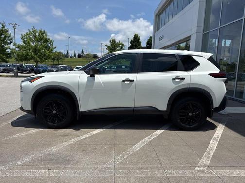 Glacier White 2021 Nissan Rogue S