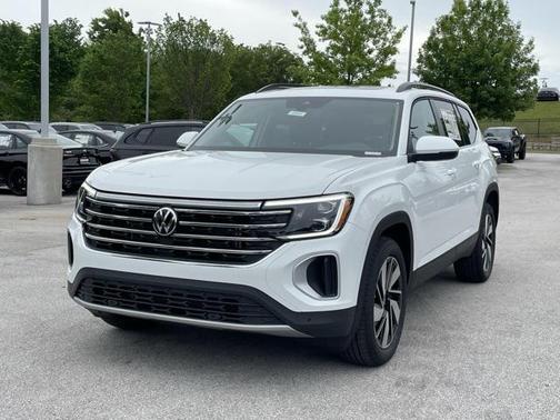 2025 Volkswagen Atlas 2.0T SE w/Technology 4MOTION