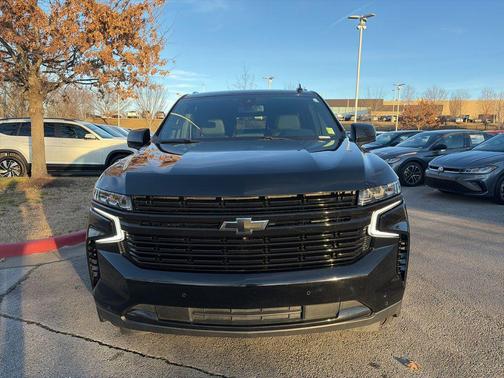 2022 Chevrolet Tahoe 4WD RST