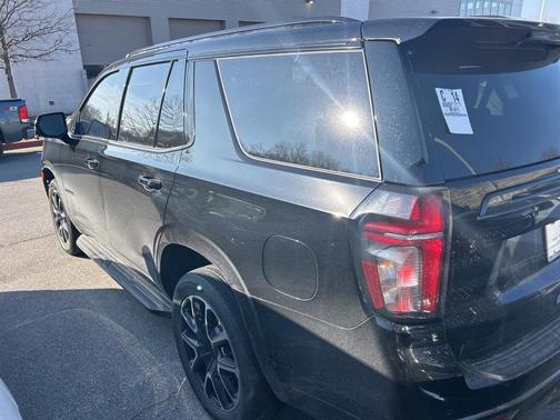 2022 Chevrolet Tahoe 4WD RST