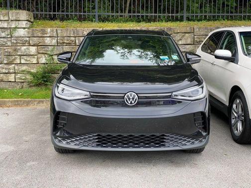 Deep Black Pearl 2023 Volkswagen ID.4 Pro S