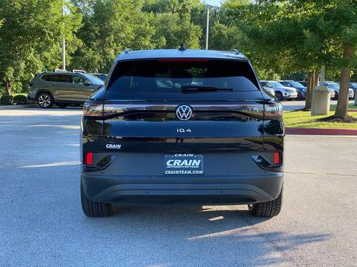 Deep Black Pearl 2023 Volkswagen ID.4 Pro S