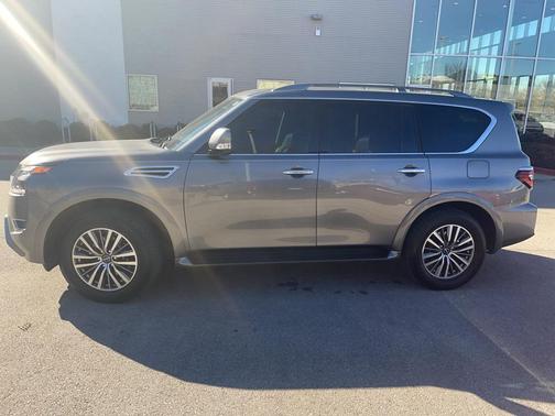2023 Nissan Armada SL 2WD