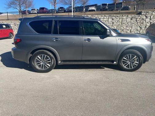 2023 Nissan Armada SL 2WD