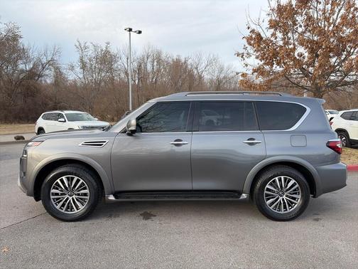 2023 Nissan Armada SL 2WD
