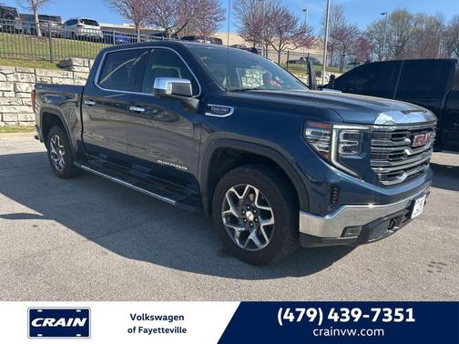 Pacific Blue Metallic 2023 GMC Sierra 1500 SLT