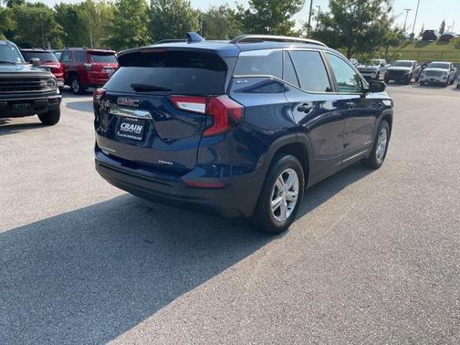 2022 GMC Terrain SLE