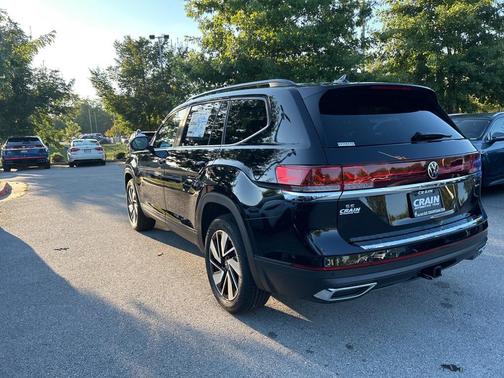 2026 Volkswagen Atlas 2.0T SE w/Technology 4MOTION