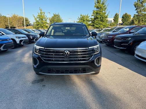 2026 Volkswagen Atlas 2.0T SE w/Technology 4MOTION