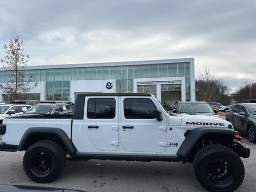 2024 Jeep Gladiator Mojave