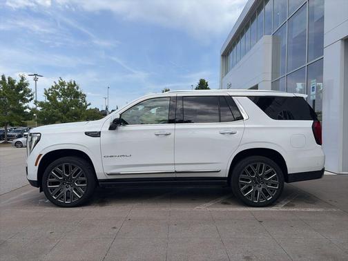 Summit White 2026 GMC Yukon Denali Ultimate