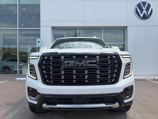 Summit White 2026 GMC Yukon Denali Ultimate