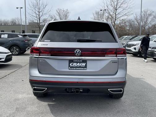 2025 Volkswagen Atlas 2.0T SEL