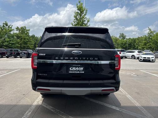 Black Metallic 2024 Ford Expedition Limited
