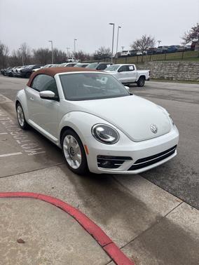 2019 Volkswagen Beetle 2.0T SE