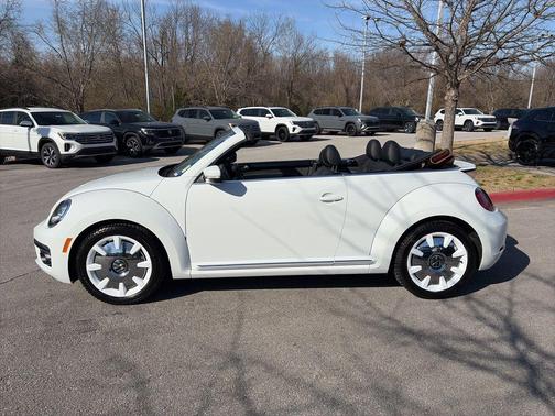 2019 Volkswagen Beetle 2.0T SE