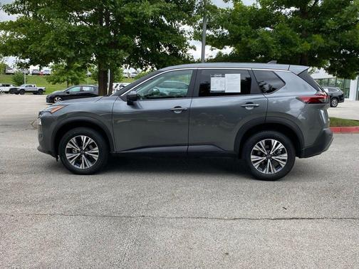 Gun Metallic 2022 Nissan Rogue SV