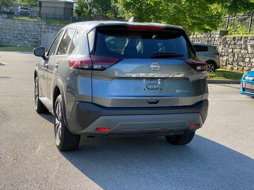 Gun Metallic 2022 Nissan Rogue SV