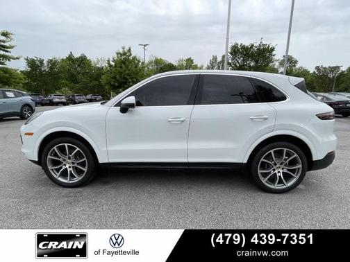 2019 Porsche Cayenne Base