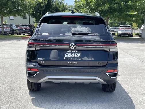 2025 Volkswagen Taos 1.5T SE