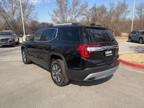 2023 GMC Acadia FWD SLT