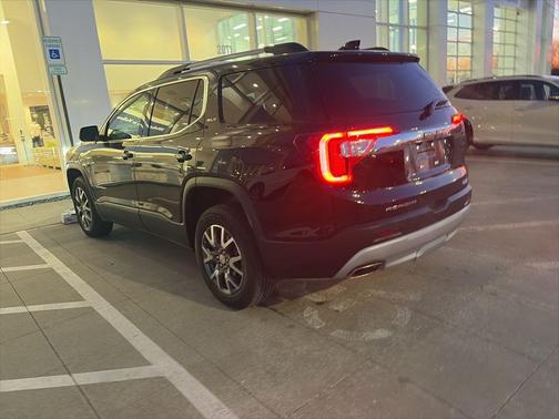 2023 GMC Acadia FWD SLT