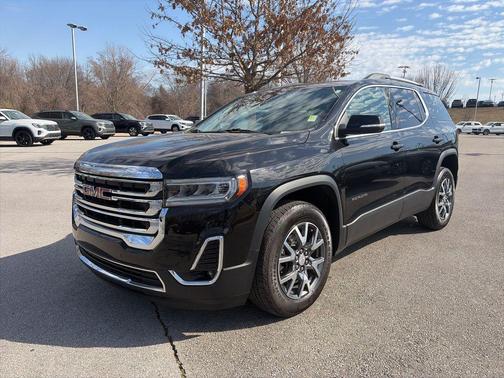 2023 GMC Acadia FWD SLT
