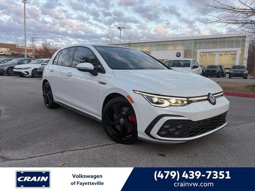 2024 Volkswagen Golf GTI 2.0T SE DSG