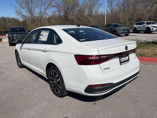 White Pearl 2026 Volkswagen Jetta 1.4T SE