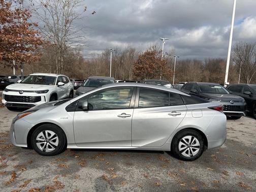 2017 Toyota Prius Two