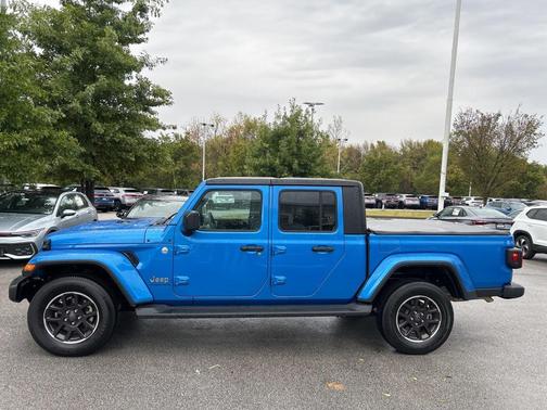 2023 Jeep Gladiator Overland