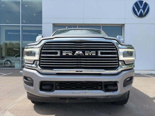 Billet Silver Metallic 2024 RAM 2500 Laramie Crew Cab 4x4 6'4' Box