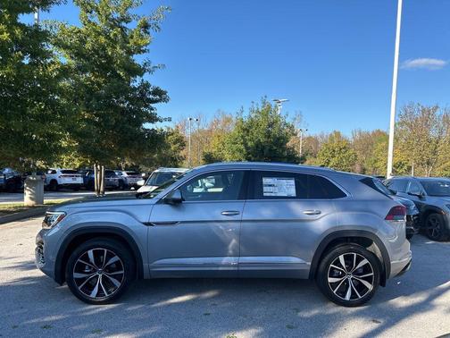 Mist 2026 Volkswagen Atlas Cross Sport 2.0T SEL Premium